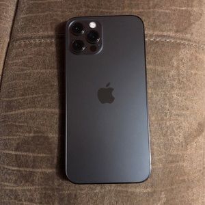 Almost new iPhone 12 Pro